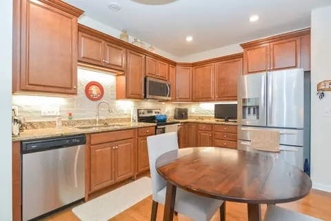 62 Abigail Way #2003, Reading, MA 01867 photo 10