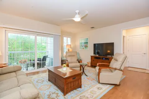 62 Abigail Way #2003, Reading, MA 01867 photo 4