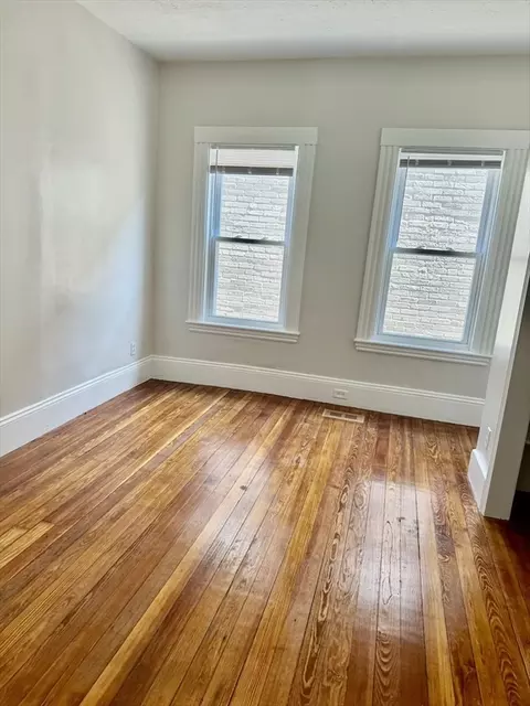 437 Ferry St #1, Everett, MA 02149 photo 8
