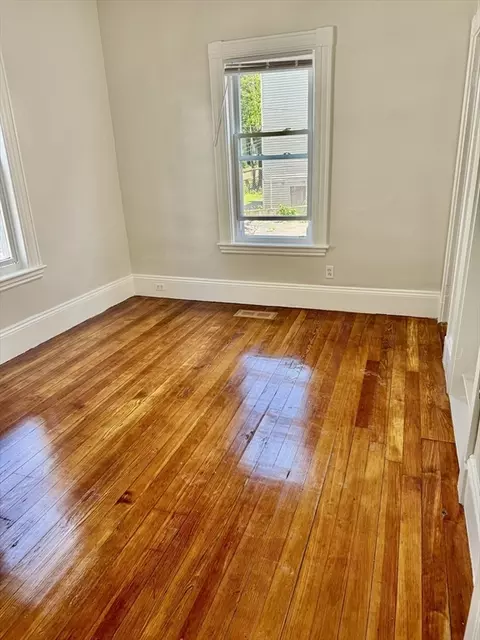 437 Ferry St #1, Everett, MA 02149 photo 9