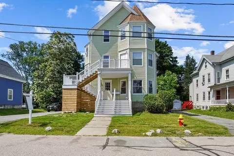 32 Cottage St, Mansfield, MA 02048