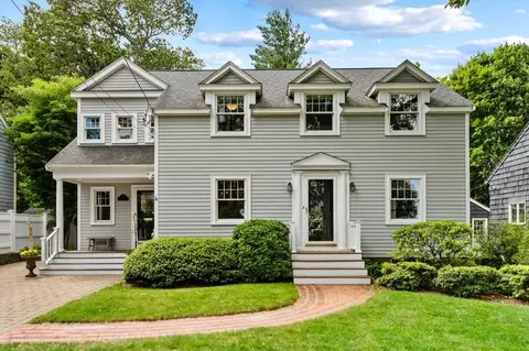 11 Nichols Rd, Lexington, MA 02420