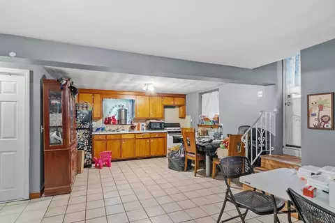 62 Highland Ave, Everett, MA 02149 photo 16