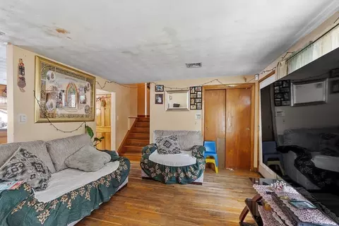 62 Highland Ave, Everett, MA 02149 photo 4