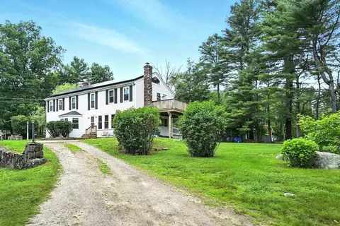 23 Westboro Rd, Upton, MA 01568