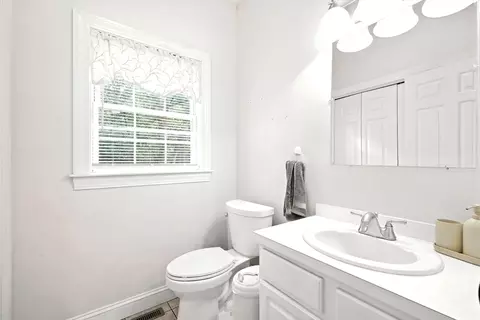 244 North St, Upton, MA 01568 photo 21