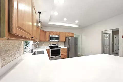 244 North St, Upton, MA 01568 photo 9