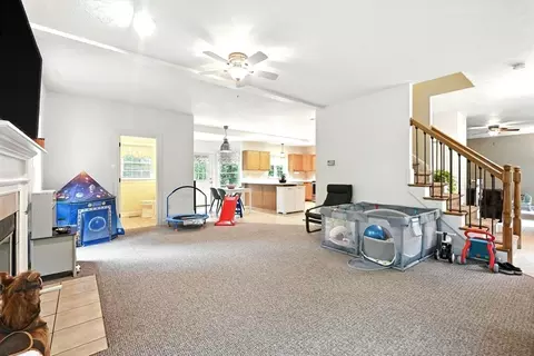 244 North St, Upton, MA 01568 photo 16
