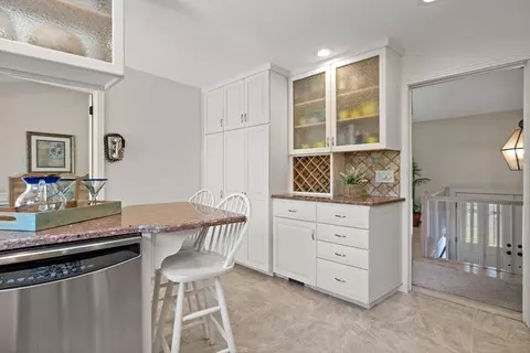 4 Gerald Rd, Marblehead, MA 01945 photo 13