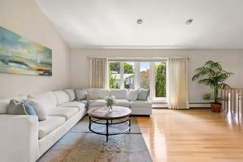 4 Gerald Rd, Marblehead, MA 01945 photo 6
