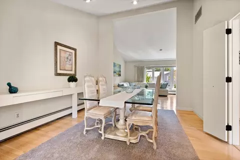 4 Gerald Rd, Marblehead, MA 01945 photo 9