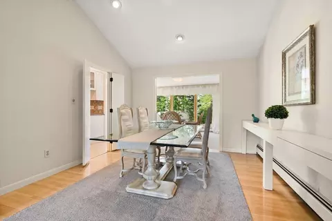 4 Gerald Rd, Marblehead, MA 01945 photo 8