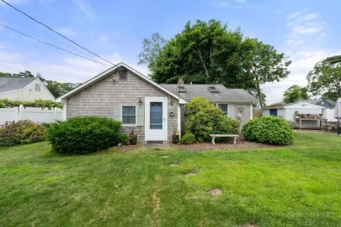47 Chippewa Dr, Buzzards Bay, MA 02532 photo 31