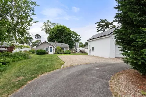 47 Chippewa Dr, Buzzards Bay, MA 02532 photo 28