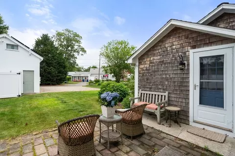 47 Chippewa Dr, Buzzards Bay, MA 02532 photo 32
