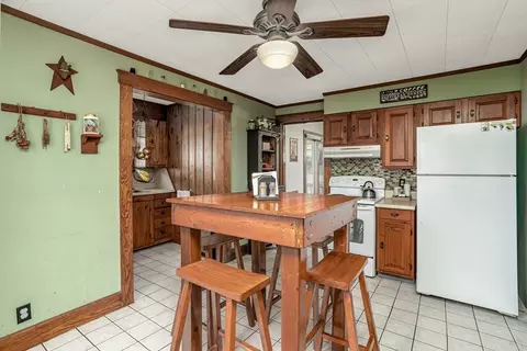 56 Orange St, Athol, MA 01331 photo 9