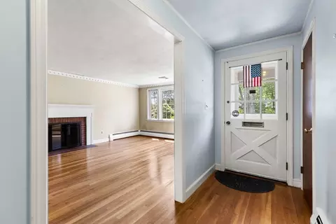 29 Gregory Rd, Wakefield, MA 01880 photo 9
