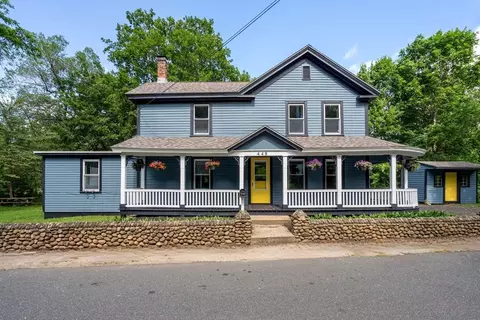 448 Washington St, Warren, MA 01083