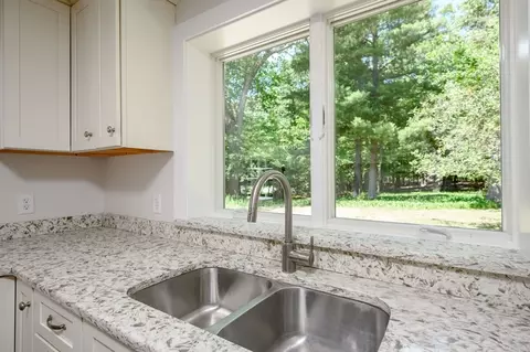 Kitchen - 30 Huntley Rd, Hingham, MA 02043 photo 3 of 4