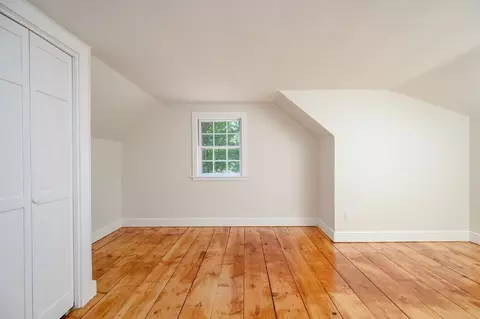 Bedroom - 30 Huntley Rd, Hingham, MA 02043 photo 3 of 6