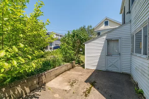 300-302 Main St, Gloucester, MA 01930 photo 28