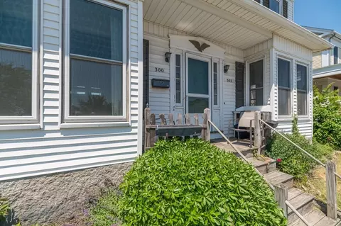 300-302 Main St, Gloucester, MA 01930 photo 23