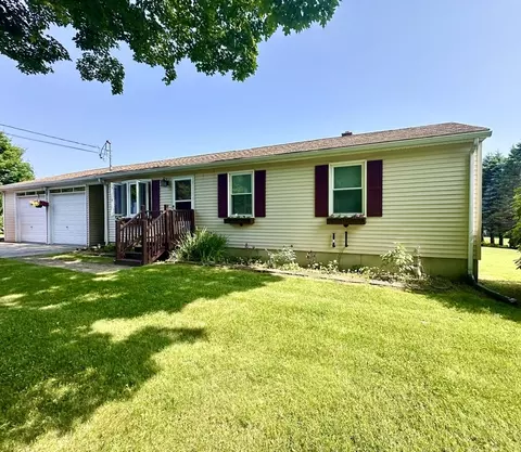 4 Dunhamtown Rd, Monson, MA 01057