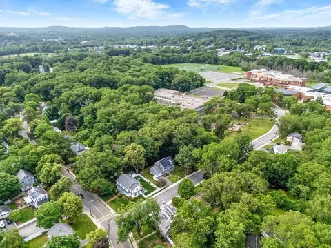 View/Area - 6 Flagg Dr, Framingham, MA 01702 photo 3 of 3