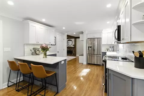 Kitchen - 6 Flagg Dr, Framingham, MA 01702 photo 3 of 5