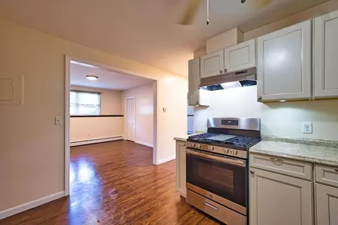 3652 N Main St #4, Fall River, MA 02720 photo 4