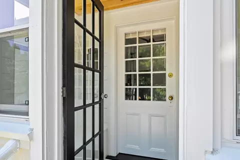 Entry Way - 19 Arlington Rd, Dedham, MA 02026 photo 1 of 9