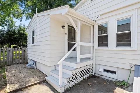 Exterior - 19 Arlington Rd, Dedham, MA 02026 photo 2 of 10