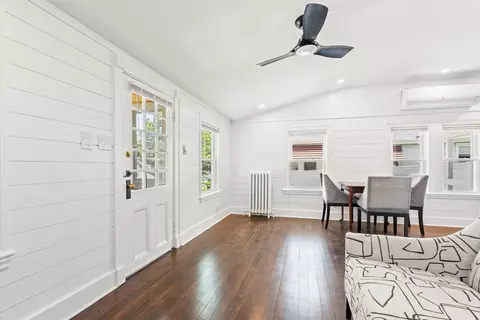 Entry Way - 19 Arlington Rd, Dedham, MA 02026 photo 7 of 9