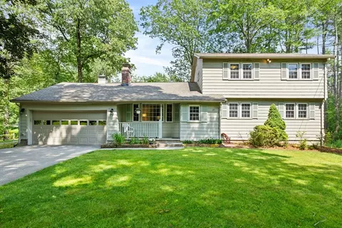 9 Polley Rd, Westford, MA 01886