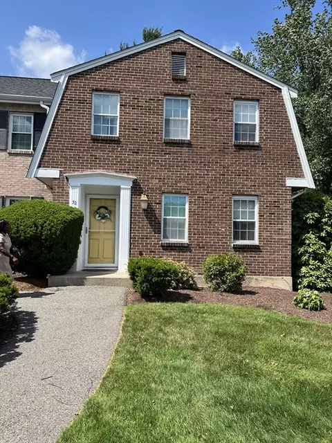 32 Patricia Dr #32, Stoughton, MA 02072