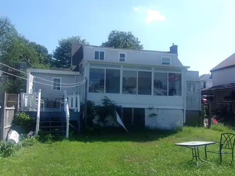 127 Hampton Cir, Hull, MA 02045 photo 2