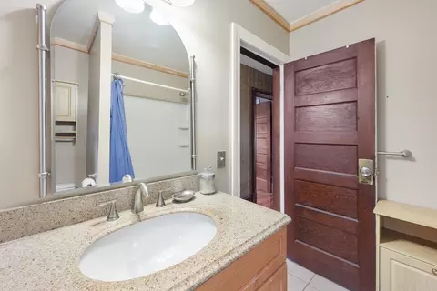 73 Biltmore St, Springfield, MA 01108 photo 25