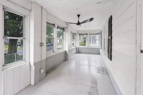 73 Biltmore St, Springfield, MA 01108 photo 4