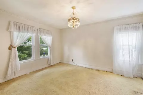 73 Biltmore St, Springfield, MA 01108 photo 19
