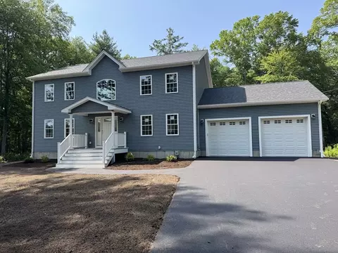 1269 Bartlett St, New Bedford, MA 02745