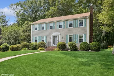 20 Lucia Dr, Milford, MA 01757