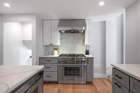 30 Grapevine Rd, Gloucester, MA 01930 photo 12