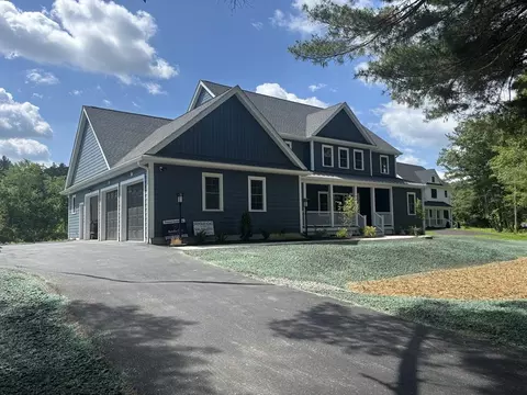 314 Brigham St, Hudson, MA 01749