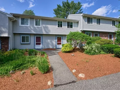 16 Apple Tree Hill Rd #16, Hopkinton, MA 01748