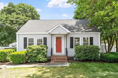 1154 East St, Dedham, MA 02026