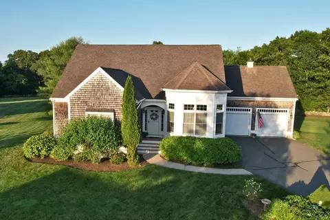 75 Country Way #75, Dartmouth, MA 02748
