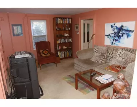 136 Hillside Ave, Needham, MA 02492 photo 2