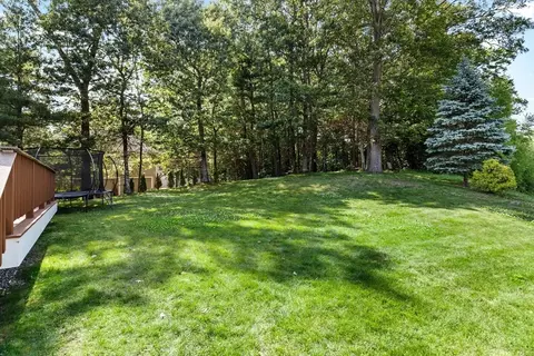 Exterior - 20 Hillside Dr, Georgetown, MA 01833 photo 7 of 7