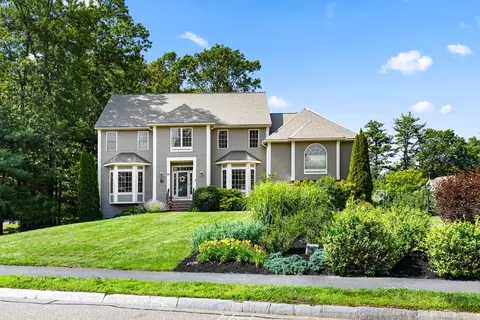 Exterior - 20 Hillside Dr, Georgetown, MA 01833 photo 3 of 7