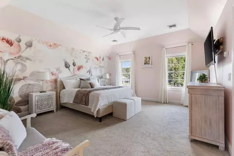 Bedroom - 20 Hillside Dr, Georgetown, MA 01833 photo 1 of 6